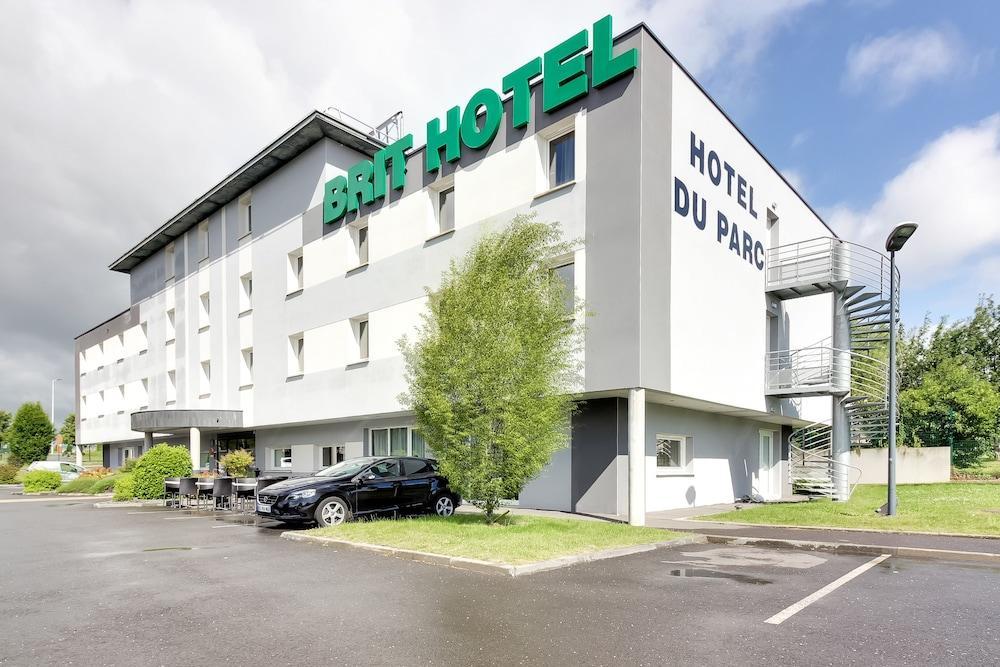 Brit Hotel Piscine & Spa - Fougeres Lecousse Εξωτερικό φωτογραφία
