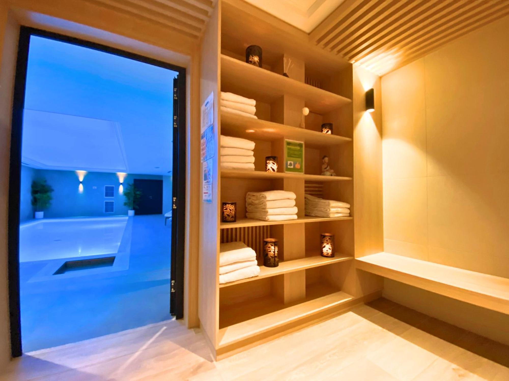 Brit Hotel Piscine & Spa - Fougeres Lecousse Εξωτερικό φωτογραφία